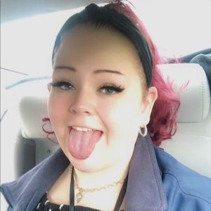 Meet your Posher, Shelby